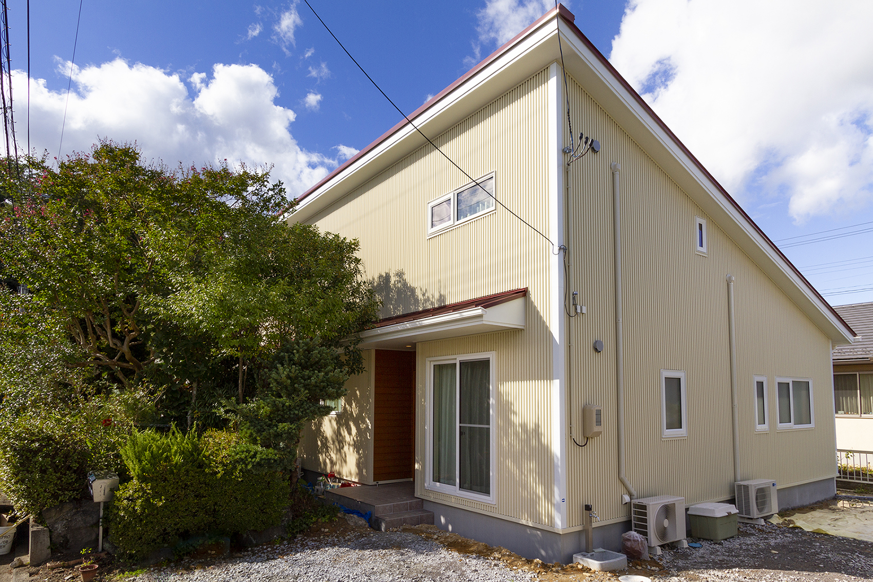 小さく建てて大きく住まう平屋の家